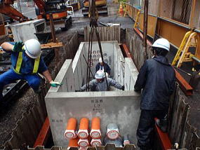 電線共同溝新設・電柱撤去(都施工)の写真