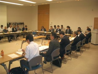 懇談会の写真２