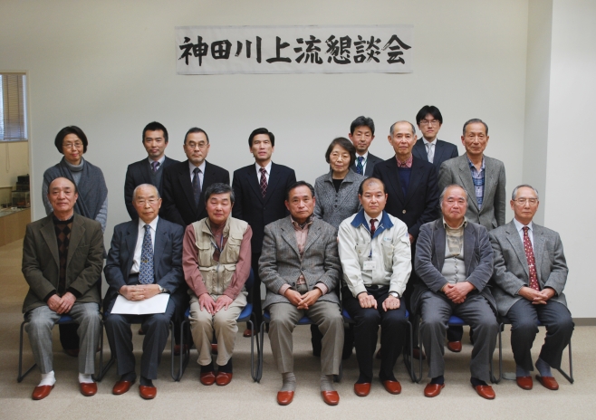 懇談会委員の写真