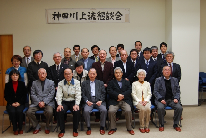懇談会委員の写真
