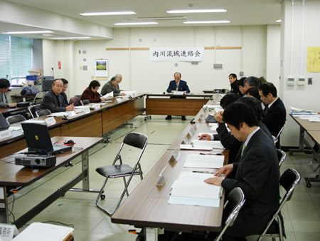 討議風景の写真