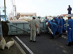  別ウィンドウで表示します
